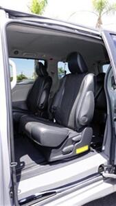 2012 Toyota Sienna FWD 7-Passenger V6   - Photo 17 - Bakersfield, CA 93305