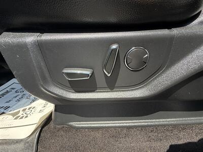 2018 Ford F-150 Lariat - Photo 8 - Bakersfield, CA 93301