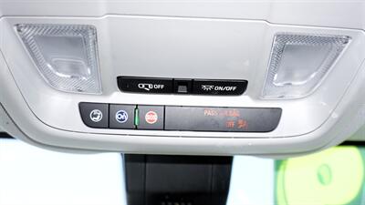 2021 Chevrolet Equinox LT   - Photo 24 - Bakersfield, CA 93305