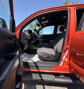 2016 Toyota Tacoma TRD Sport - Photo 6 - Bakersfield, CA 93301