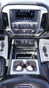 2018 GMC Sierra 1500 SLT   - Photo 19 - Bakersfield, CA 93301