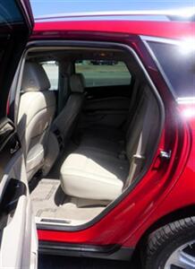 2015 Cadillac SRX Premium Collection AWD   - Photo 9 - Bakersfield, CA 93305