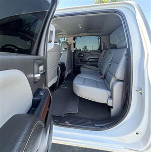 2017 GMC Sierra 1500 SLT   - Photo 8 - Bakersfield, CA 93301