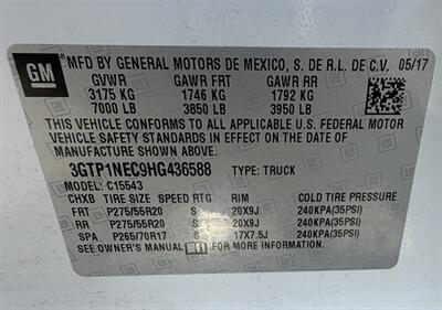 2017 GMC Sierra 1500 SLT   - Photo 7 - Bakersfield, CA 93301