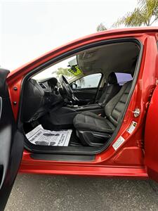 2017 Mazda Mazda6 Sport   - Photo 6 - Bakersfield, CA 93305