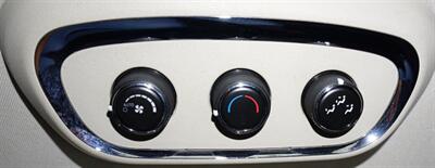 2019 Dodge Durango GT   - Photo 21 - Bakersfield, CA 93305