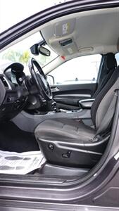 2019 Dodge Durango GT   - Photo 6 - Bakersfield, CA 93305