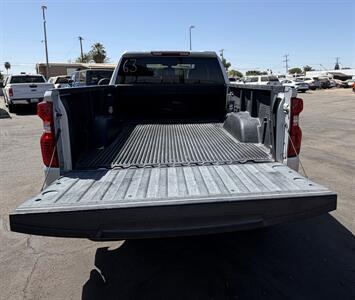 2020 Chevrolet Silverado 1500 LT - Photo 12 - Bakersfield, CA 93301