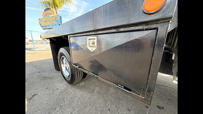 2002 Dodge Ram 3500   - Photo 13 - Bakersfield, CA 93305