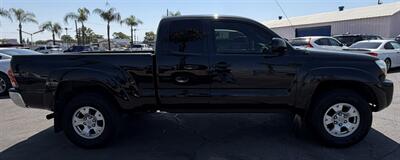2007 Toyota Tacoma PreRunner V6   - Photo 13 - Bakersfield, CA 93305