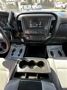 2016 GMC Sierra 2500HD   - Photo 18 - Bakersfield, CA 93301
