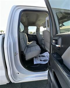 2016 GMC Sierra 2500HD   - Photo 15 - Bakersfield, CA 93301
