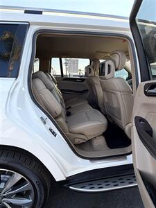 2013 Mercedes-Benz GL 450 4MATIC   - Photo 20 - Bakersfield, CA 93301