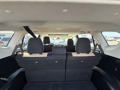 2017 Toyota RAV4 XLE   - Photo 14 - Bakersfield, CA 93301