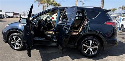 2017 Toyota RAV4 XLE   - Photo 5 - Bakersfield, CA 93301