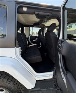 2014 Jeep Wrangler Unlimited Sahara   - Photo 17 - Bakersfield, CA 93305