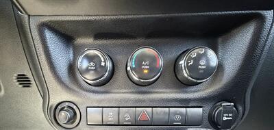 2014 Jeep Wrangler Unlimited Sahara   - Photo 23 - Bakersfield, CA 93305