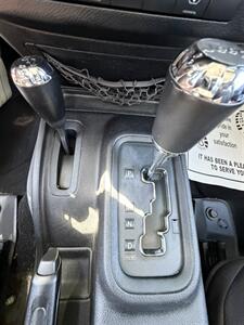 2014 Jeep Wrangler Unlimited Sahara   - Photo 24 - Bakersfield, CA 93305