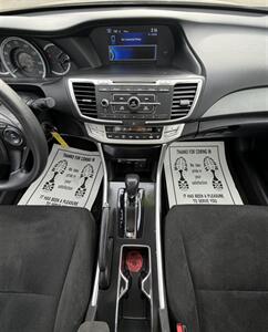 2013 Honda Accord LX   - Photo 21 - Bakersfield, CA 93305