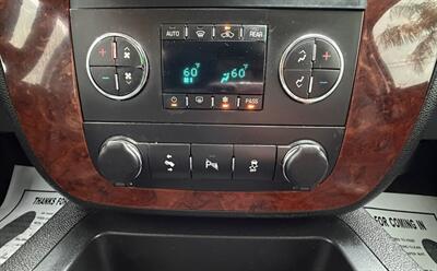 2013 Chevrolet Tahoe LT   - Photo 25 - Bakersfield, CA 93305