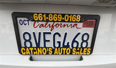 2013 Chevrolet Tahoe LT   - Photo 11 - Bakersfield, CA 93305