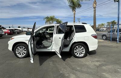 2011 Toyota Highlander Hybrid Limited   - Photo 5 - Bakersfield, CA 93301