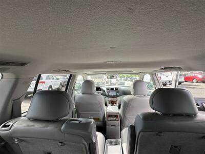 2011 Toyota Highlander Hybrid Limited   - Photo 19 - Bakersfield, CA 93301