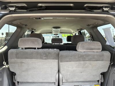 2006 Toyota Sequoia SR5   - Photo 14 - Bakersfield, CA 93305