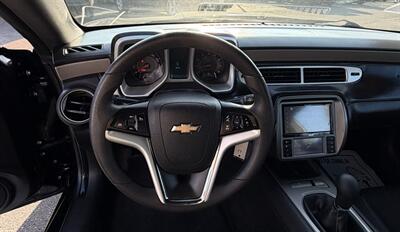 2013 Chevrolet Camaro LS   - Photo 19 - Bakersfield, CA 93305