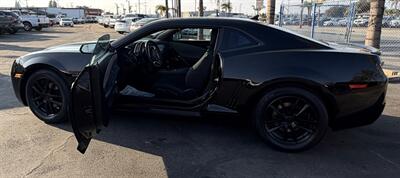 2013 Chevrolet Camaro LS   - Photo 5 - Bakersfield, CA 93305