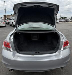 2011 Honda Accord EX-L V6 - Photo 12 - Bakersfield, CA 93305
