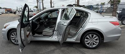 2011 Honda Accord EX-L V6 - Photo 5 - Bakersfield, CA 93305