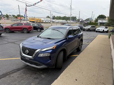 2021 Nissan Rogue SV - Photo 3 - Flint, MI 48503