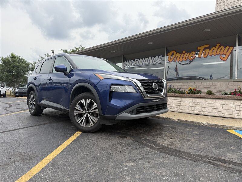 2021 Nissan Rogue SV   - Photo 1 - Flint, MI 48503