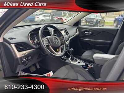2015 Jeep Cherokee Latitude   - Photo 8 - Flint, MI 48503
