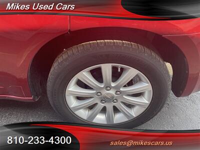 2012 Chrysler 200 Touring   - Photo 8 - Flint, MI 48503