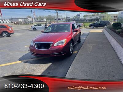 2012 Chrysler 200 Touring   - Photo 4 - Flint, MI 48503