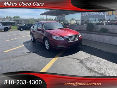 2012 Chrysler 200 Touring   - Photo 2 - Flint, MI 48503