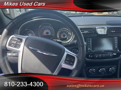 2012 Chrysler 200 Touring   - Photo 9 - Flint, MI 48503