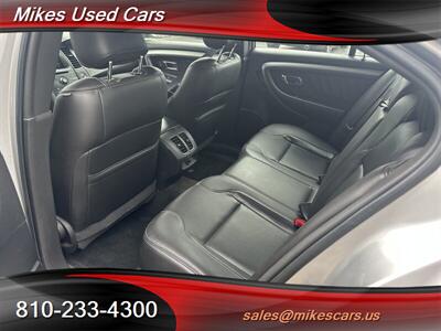 2013 Ford Taurus SEL   - Photo 7 - Flint, MI 48503