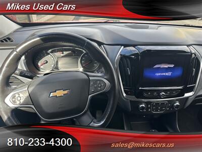 2020 Chevrolet Traverse LT Cloth   - Photo 16 - Flint, MI 48503