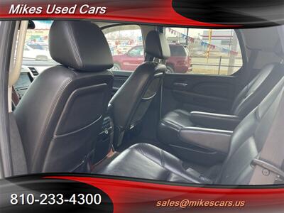 2007 Cadillac Escalade   - Photo 18 - Flint, MI 48503