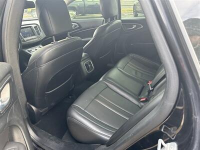 2015 Chrysler 200 C - Photo 16 - Flint, MI 48503