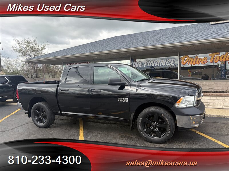 2016 RAM 1500 ST Crew Cab 4x4 5'7" Box's photo
