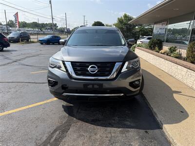 2018 Nissan Pathfinder SL   - Photo 3 - Flint, MI 48503