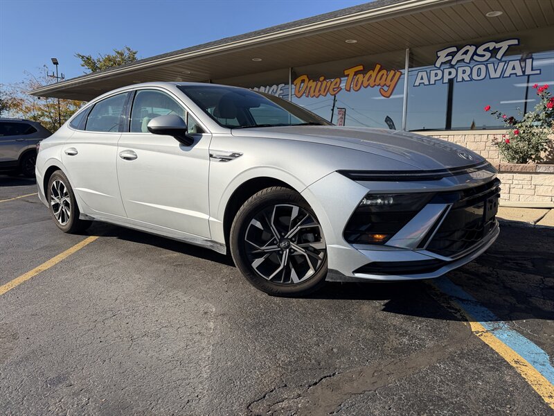 2025 Hyundai SONATA SEL   - Photo 1 - Flint, MI 48503
