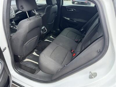 2016 Chevrolet Malibu LT   - Photo 16 - Flint, MI 48503