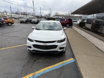 2016 Chevrolet Malibu LT   - Photo 6 - Flint, MI 48503