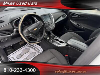 2016 Chevrolet Malibu LT   - Photo 10 - Flint, MI 48503