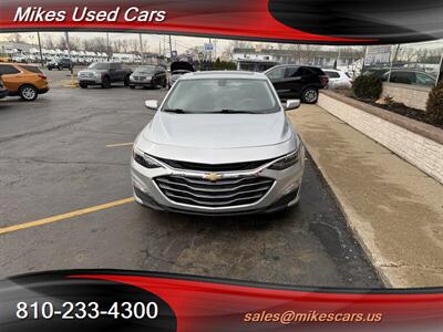 2020 Chevrolet Malibu LT   - Photo 3 - Flint, MI 48503